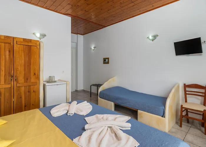 ゲストハウス Apollon 4*