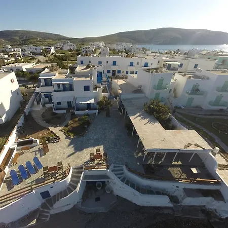 בית הארחה Apollon 4*