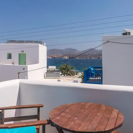 בית הארחה Apollon 4*