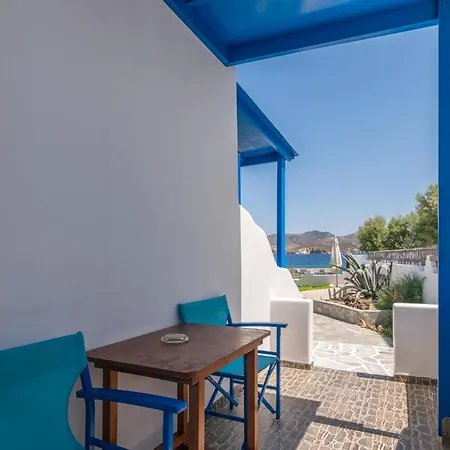 Apollon 4* פולוניה