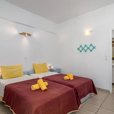 בית הארחה Apollon פולוניה