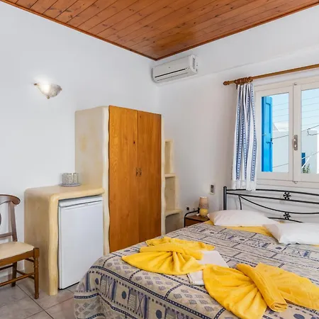 Apollon פולוניה